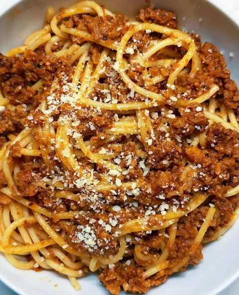 big bowls of spaghetti > most things [homemade]