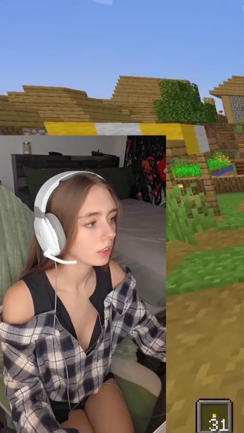 Had a nipslip on stream...