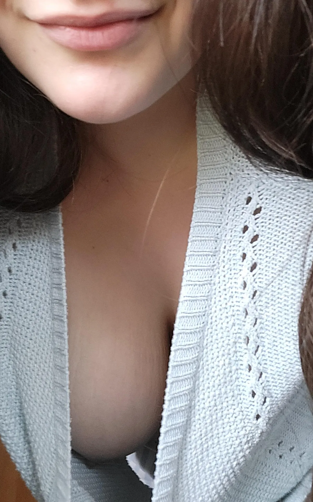 It's no bra sweater weather and I'm loving it