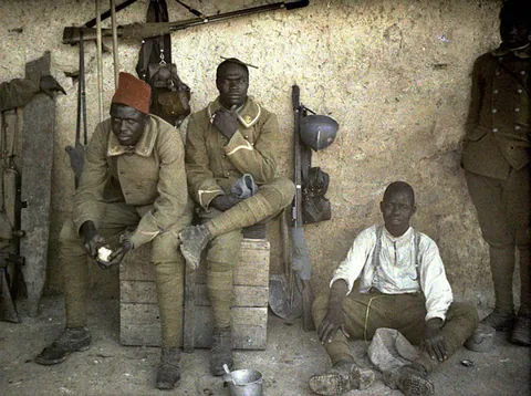 Sengal soldiers in france during WWI, Autochrome shot, 16 of June 1917, autochrome shot
