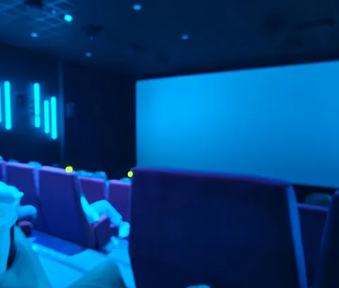 Sat in the cinema for 1.5h waiting for Mission Impossible to start, only to be told it’s canceled because of a technical issue