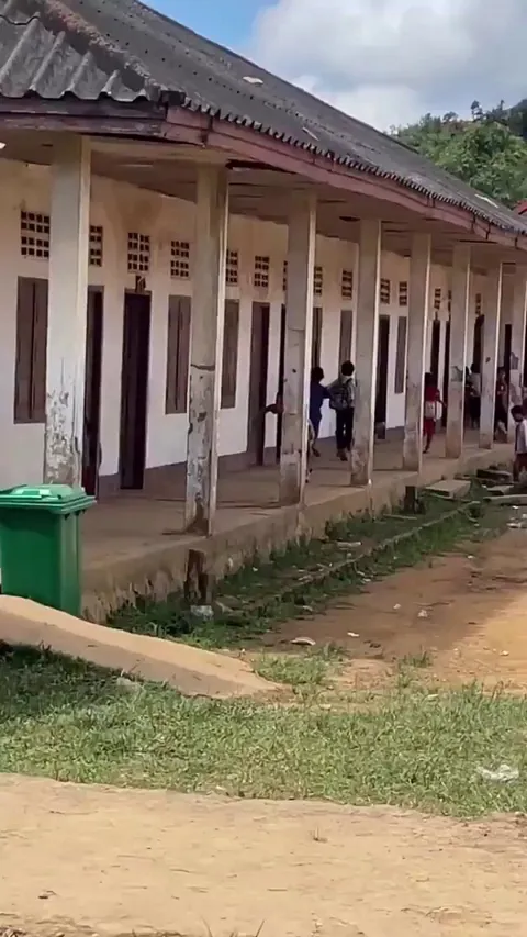 They thought she was a ghost