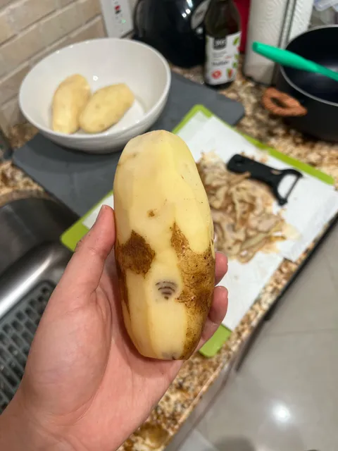 There’s a Wi-Fi symbol on my potato as I was peeling it