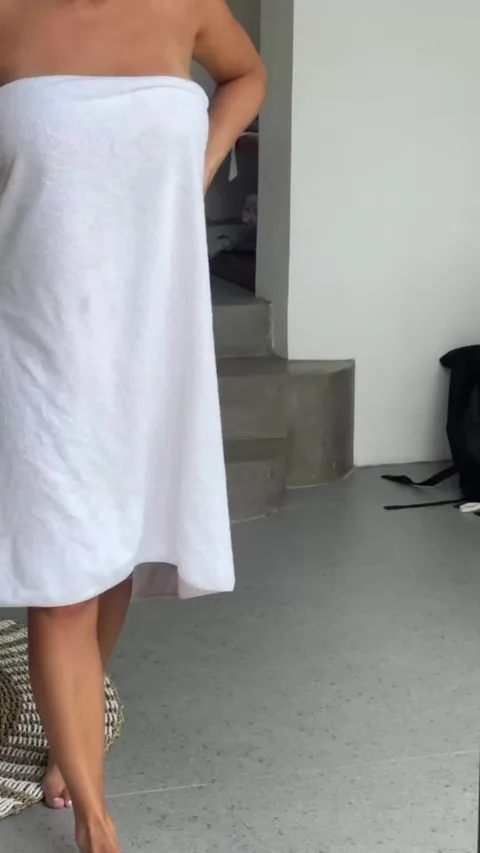 wait for the towel drop ;)