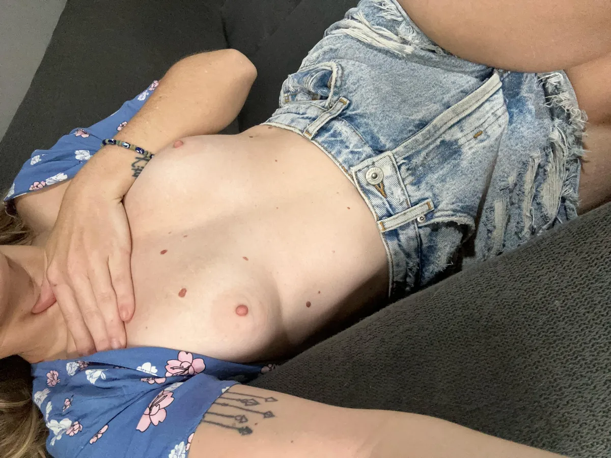 [F]ulfilling fantasies with my first post ever &lt;3