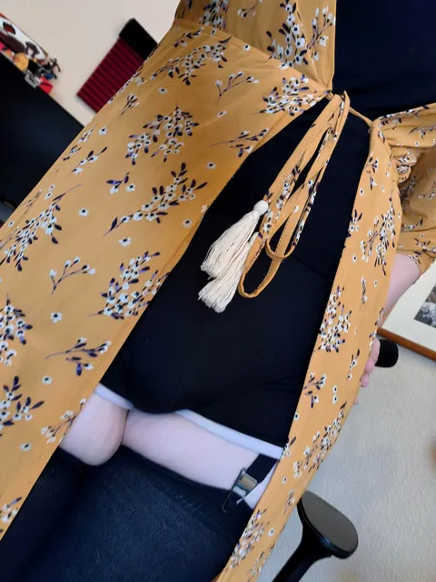 Cum by my office for tutoring~