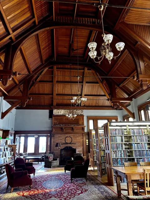 Mystic &amp; Noank Library, Connecticut 