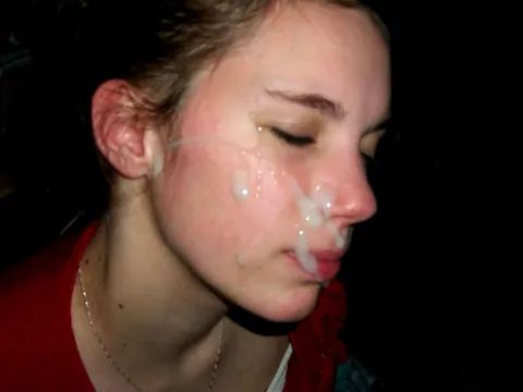 so cute while she regrets