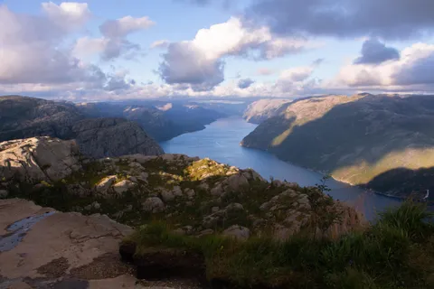 Stavanger, Norway - Fjords [OC](5184x3456)