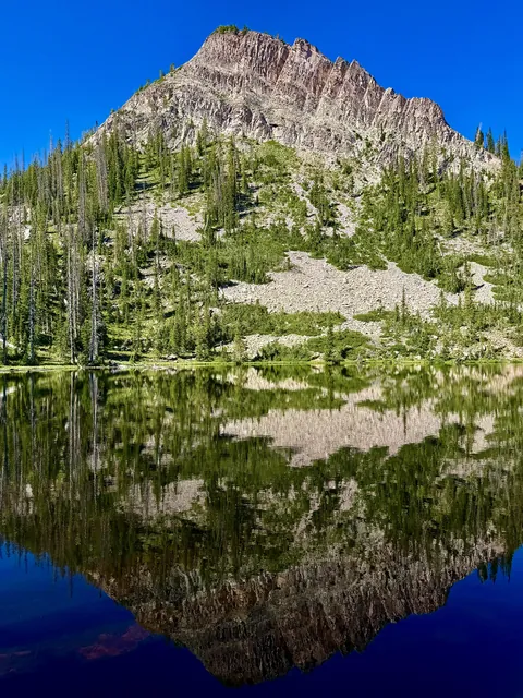 Today on Bourbon Lake in Utah [OC] [4284x5712]