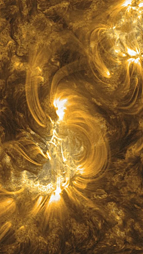 Hi-res Yesterday's Earth-directed X-class Solar Flare