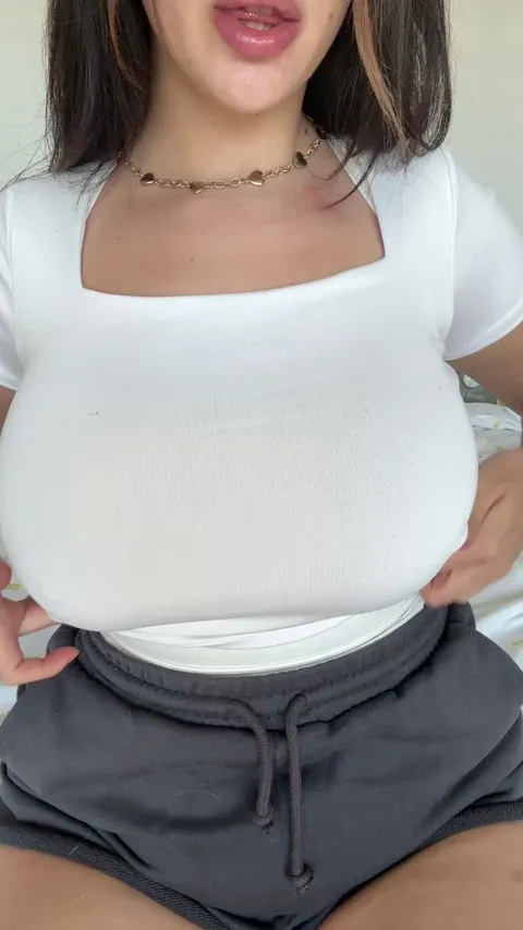 Can you handle 33lbs of tits?