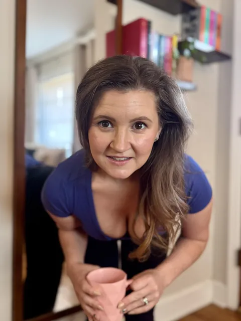 Mildly seductive [f]