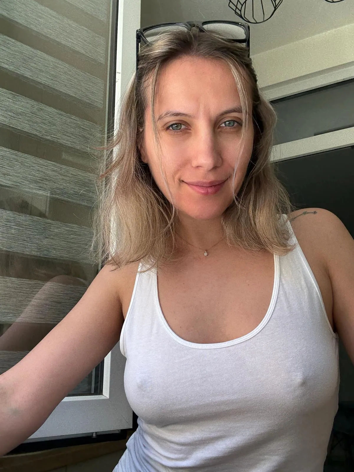 i feel so free without bra