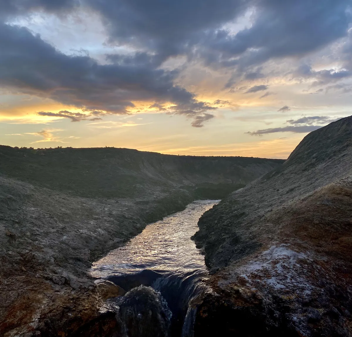 🔥Final remains of a 42 sq mile lake draining through a sinkhole into the underground aquifer in Florida