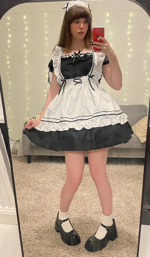 Would you rather be the mistress or the sissy maid?