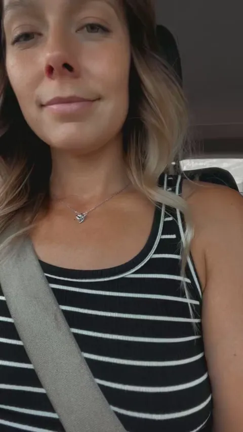 Panties don’t belong under tight dresses