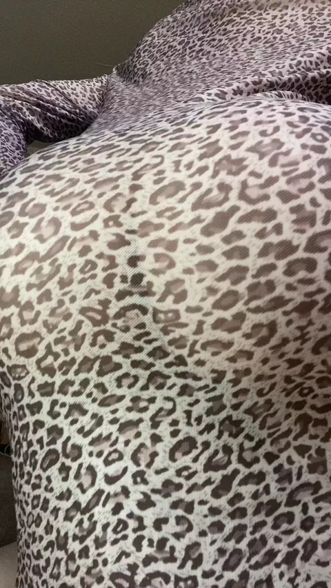 I hope my cute small ass worth smashing