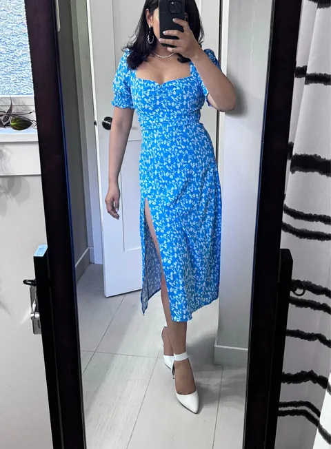 Some of my fave outfits of 2025. So many dresses 🤭