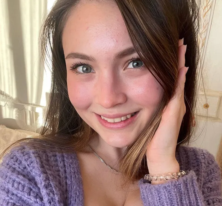 18F Smile