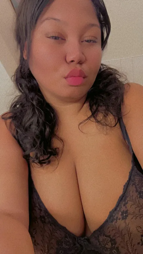 I need my pussy eaten…bad!