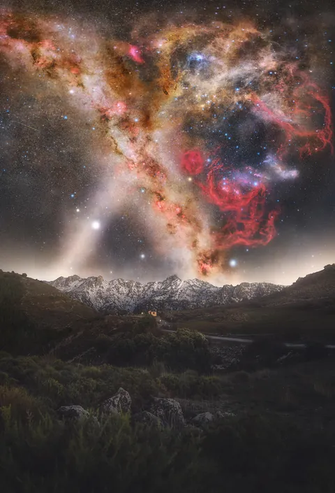 The dustiness of the winter Milky Way