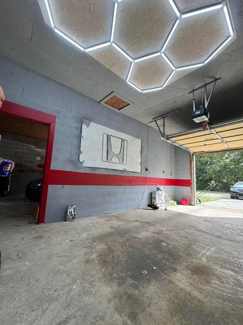 Here’s an image dump of my garage over the past year. My dad painted everything on the walls. He had a blast! Hope y’all like it.