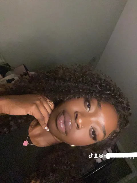 You could never get enough of us💋