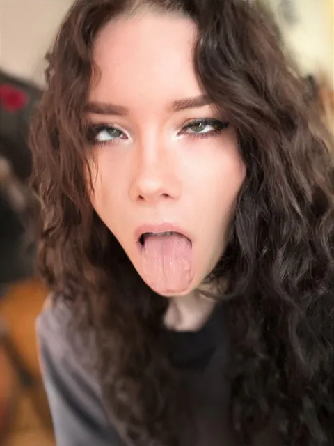 do you like my dumb face?