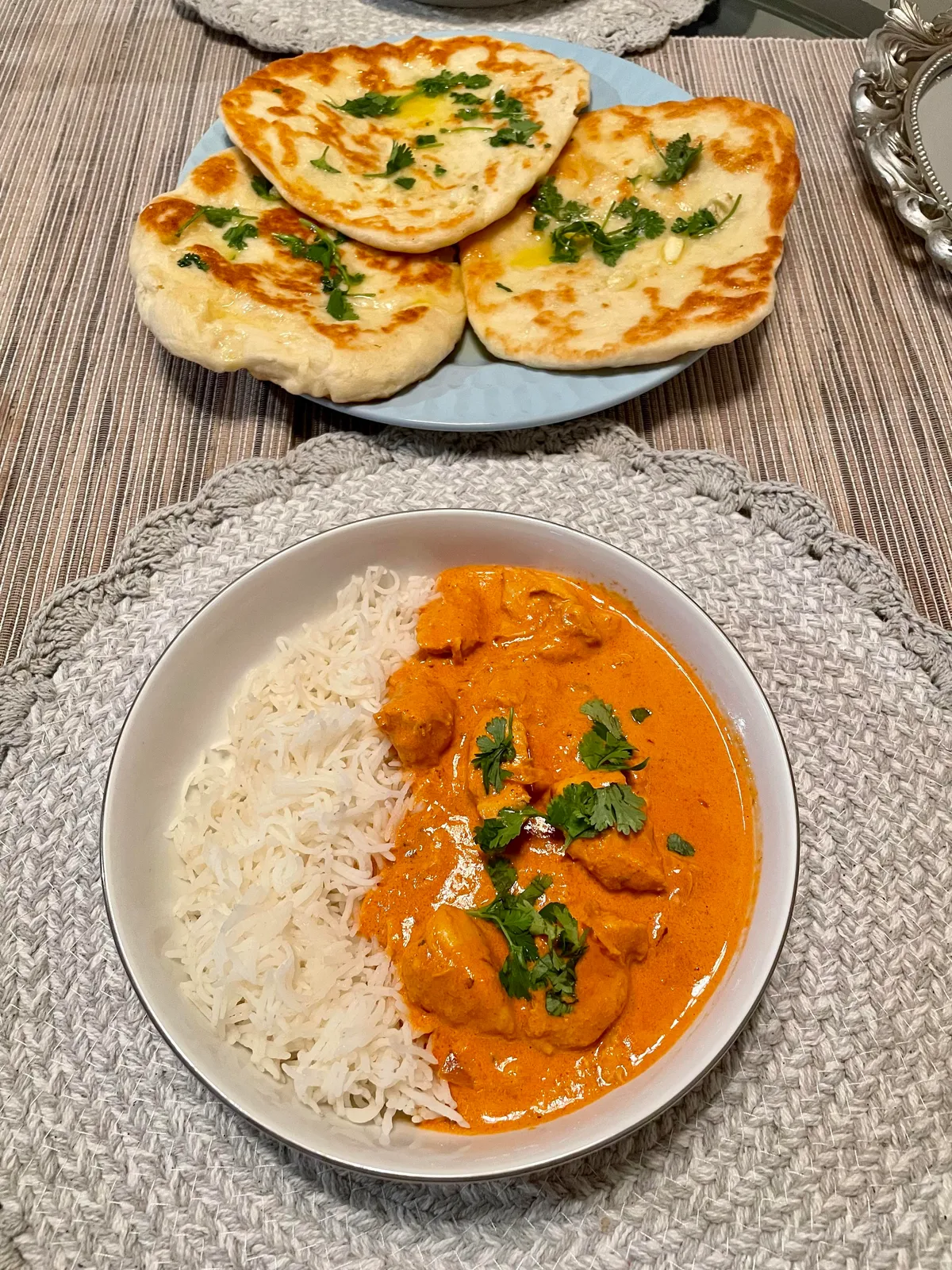[homemade] Butter Chicken and Garlic Naan.
