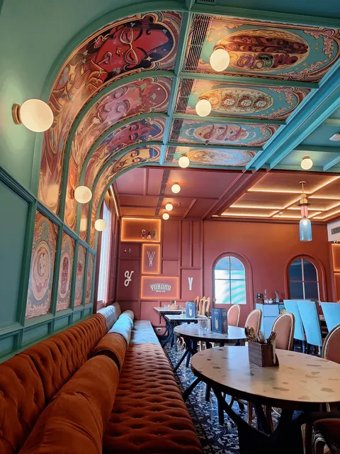 Yarana Restaurant in Kolkata, India