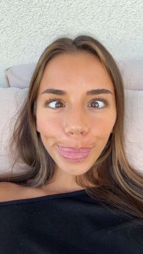 scroll till the end for the real post😘😘