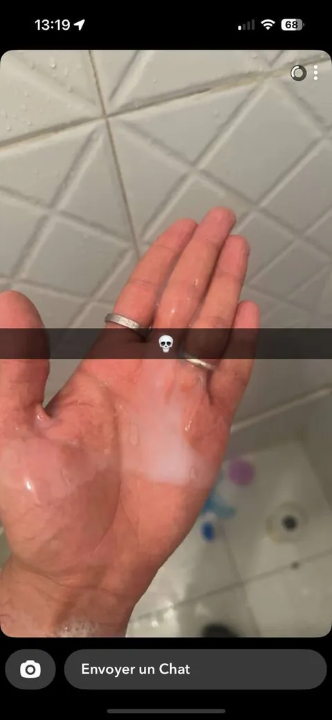 [19] SAAY YEES FOR A NUT VID IN UR lNBOX :)