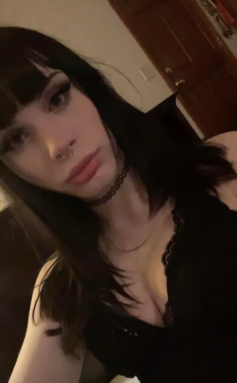 the face.. the toys, and the bussy 🤪🫶🏻