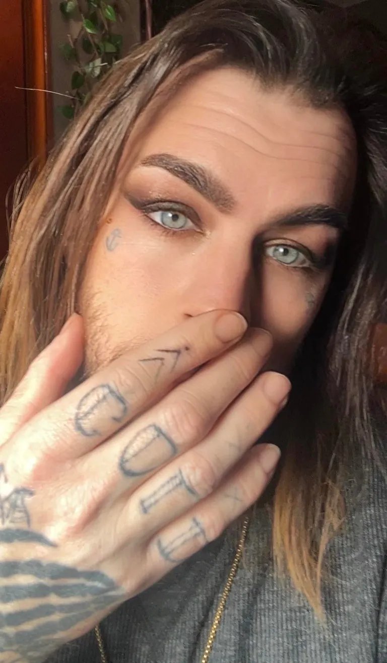 Was told you guys would like this over here🖤🖤🖤