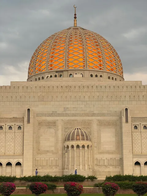 I cycled across Oman. Here are some pics