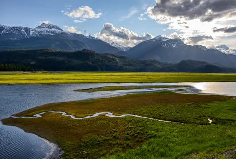 Revelstoke, Canada [OC] [5856x3955]