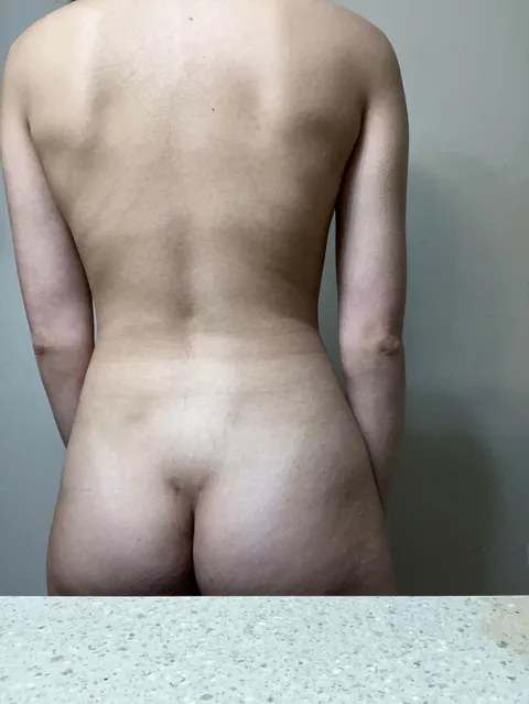 19, 5’5, 120lb