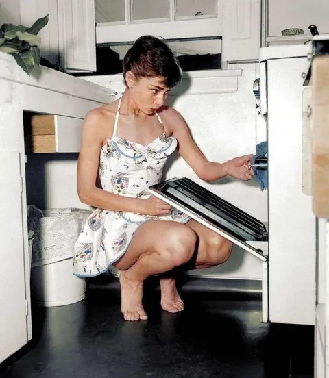 Audrey Hepburn, 1950s