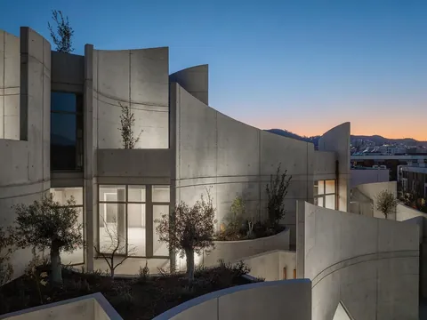 Vet Hospital Tirana by Davide Macullo Architects, TIRANË, ALBANIA