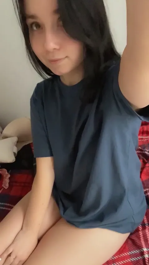 Watch out! Organic titties reveal!