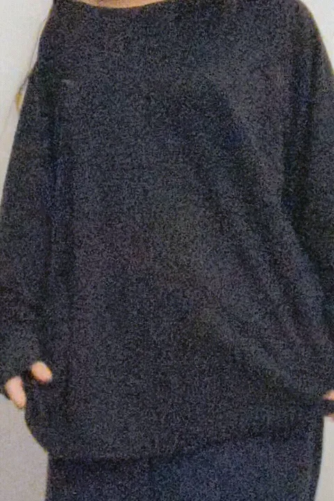 obsessed with how oversized clothing leaves things to the imagination :3