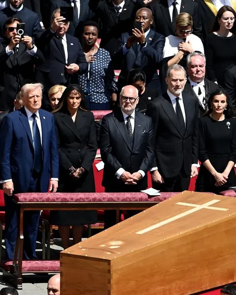 Some pictures from the funeral.