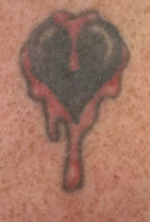 Cover up of a 25 year old tattoo