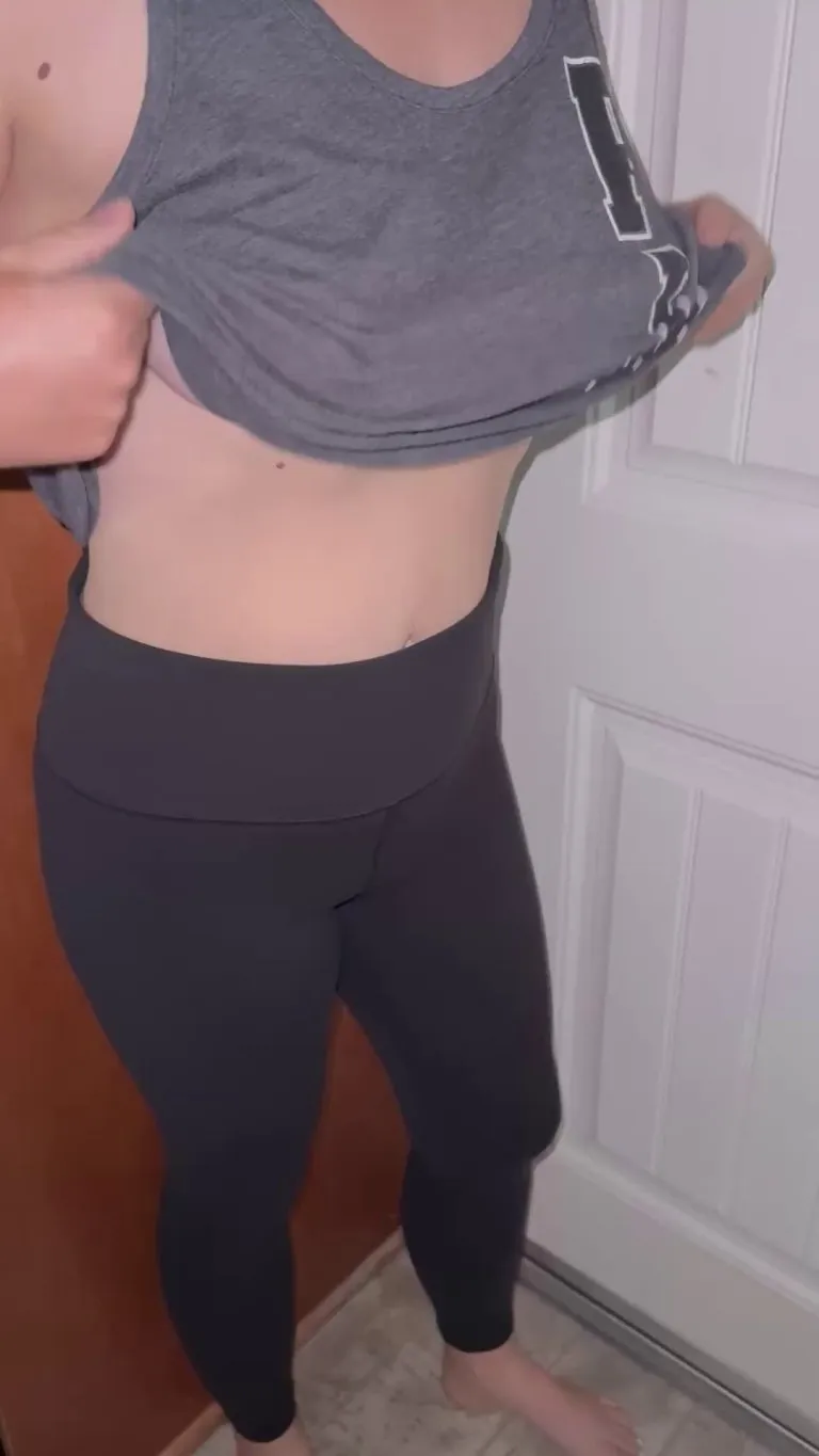 My husband is letting me go out with my recently single F friend this weekend. Any advice for us?