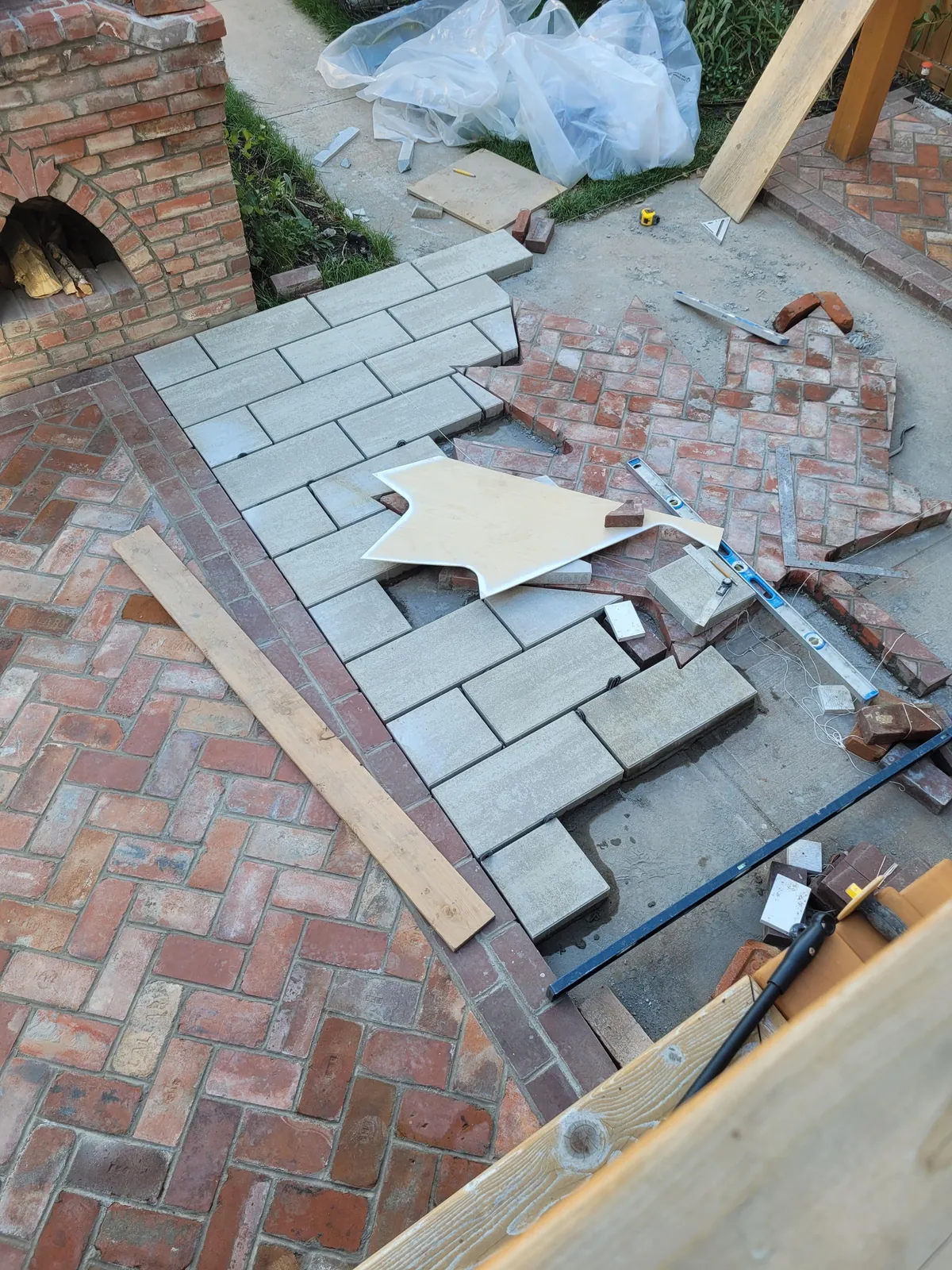 I built a patio to go with my pizza oven