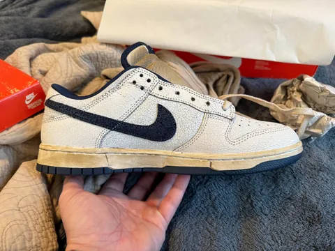 Stranger Things Nikes Early