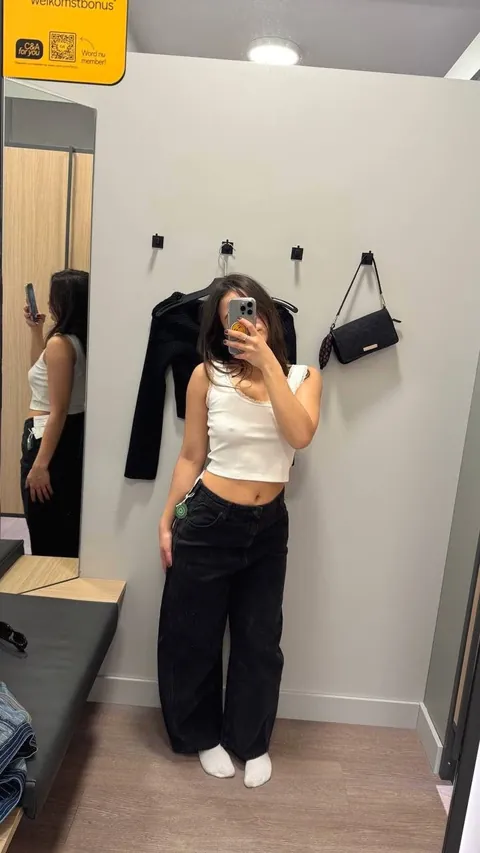 Admit it, Asian girls are your weakness