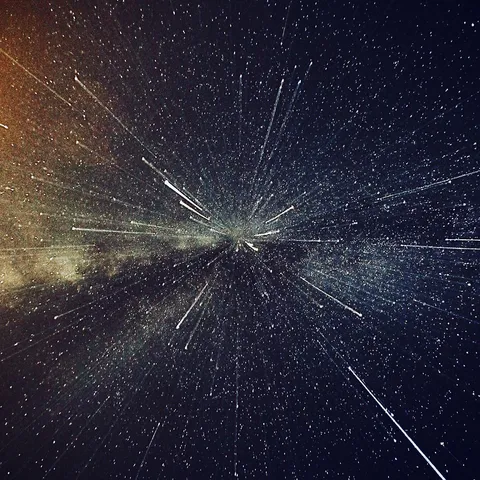 Milky way zoomed in and out with canon 17-35mm