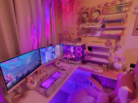 I know this won't be everyone's cup of tea, but here's my WFH setup!